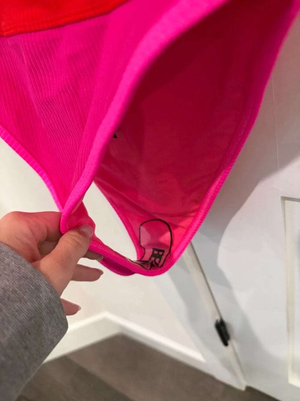 Beach Riot Eva Bikini Top M Emmy Bikini Bottom S Fuschia Red + Neon Pink NEW